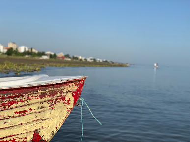 ساحل انزلی برای شنا