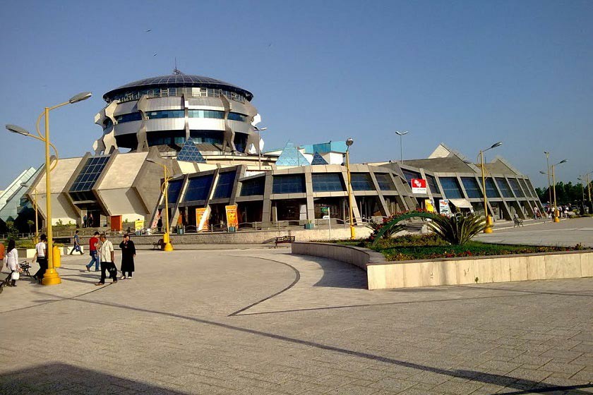 مجتمع تجاری ستاره شمال انزلی