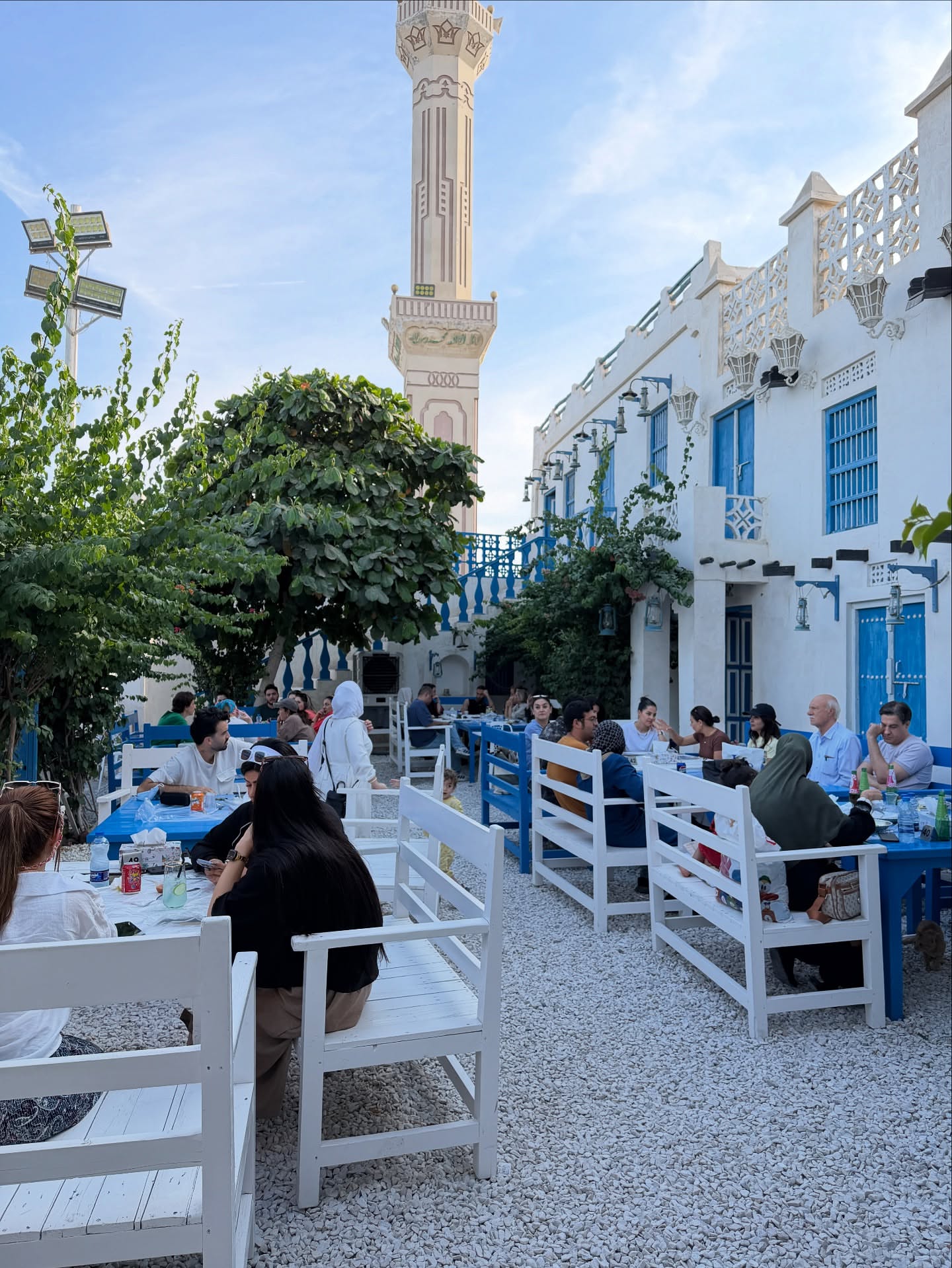 رستوران اربیان تی هاوس قشم