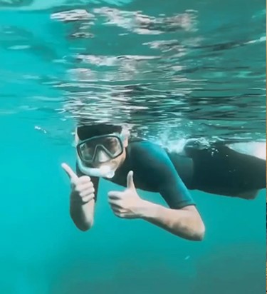 باشگاه تفریحات دریایی و ساحلی بوشهر - پدیده لیان