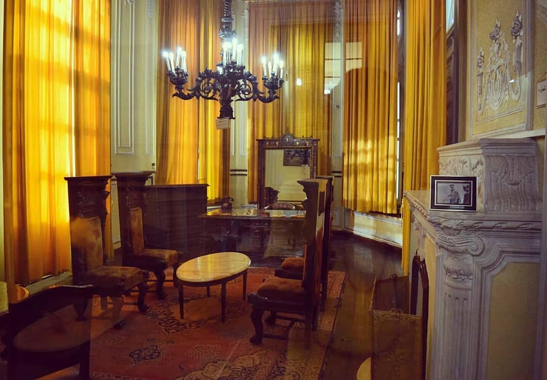 کاخ میان پشته - موزه بندر انزلی