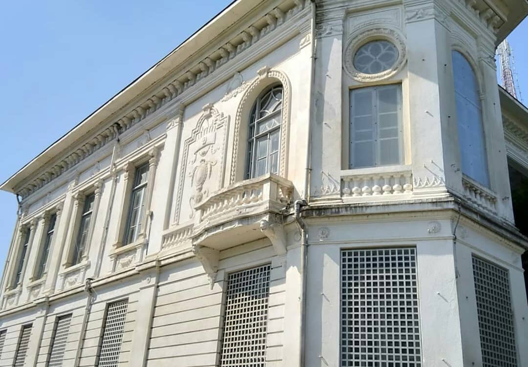 کاخ میان پشته - موزه بندر انزلی