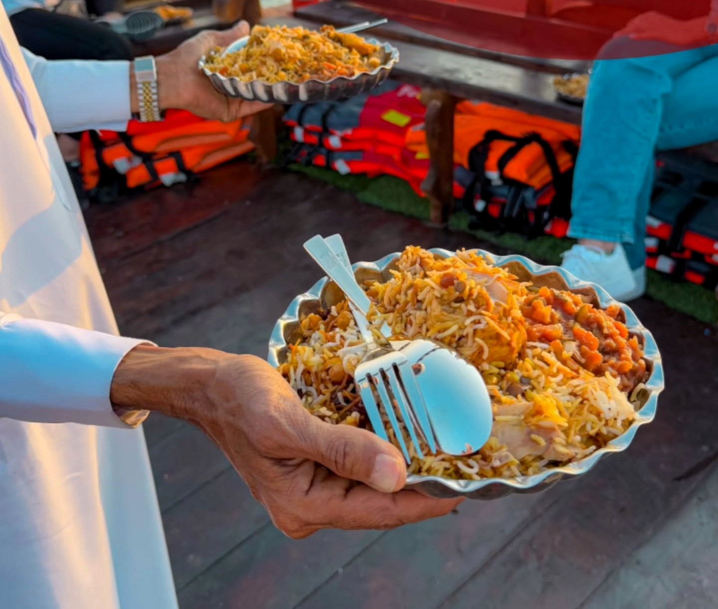 لنج تفریحی دینگو قشم