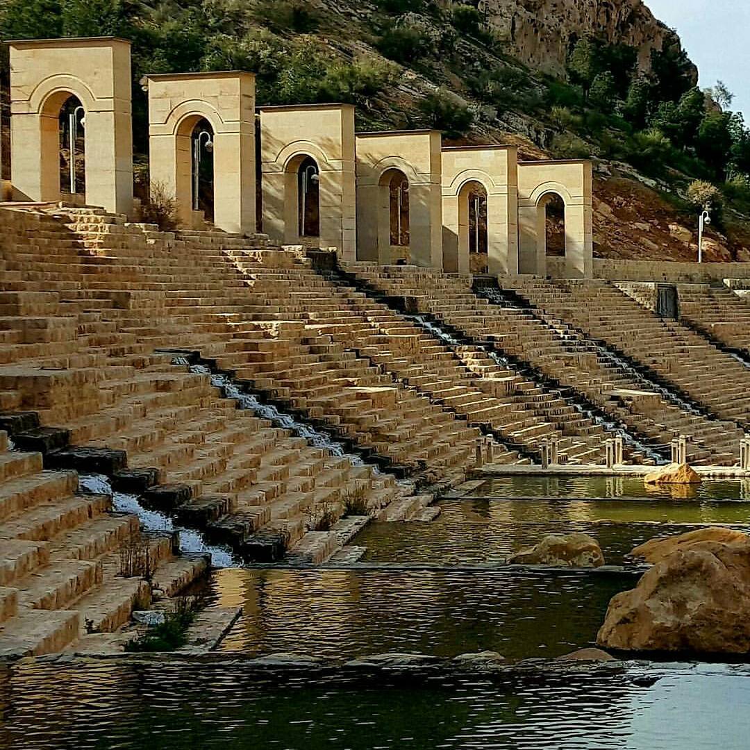 دروازه قرآن