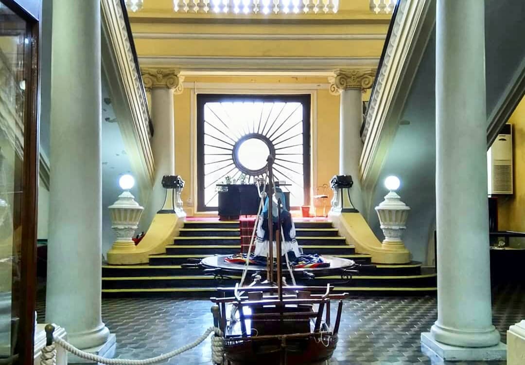 کاخ میان پشته - موزه بندر انزلی