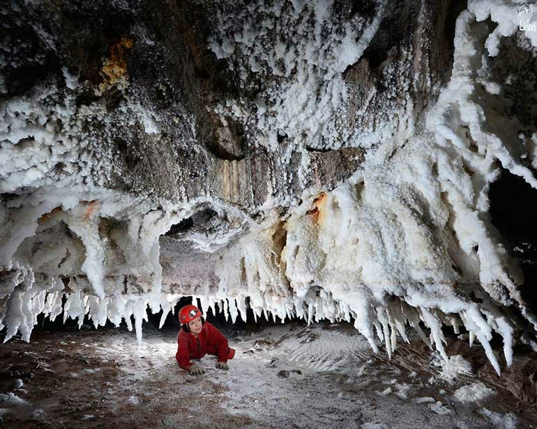 غار نمکدان قشم