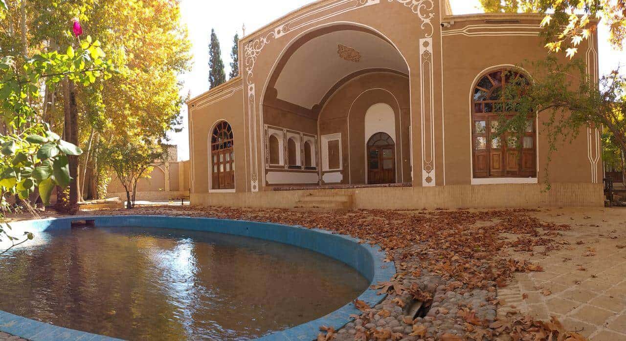 تور یک روزه مهریز و سریزد