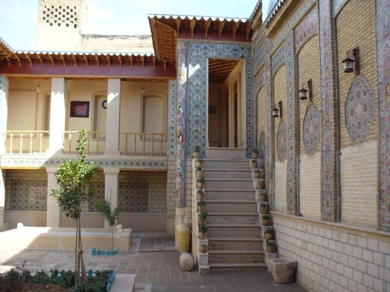 خانه ضیائیان