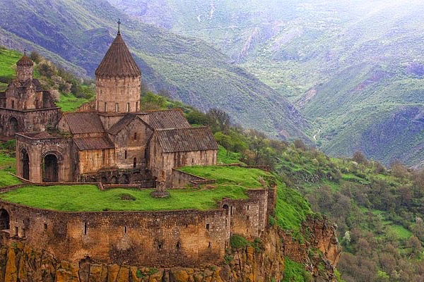 12 تا از جاهای دیدنی ارمنستان