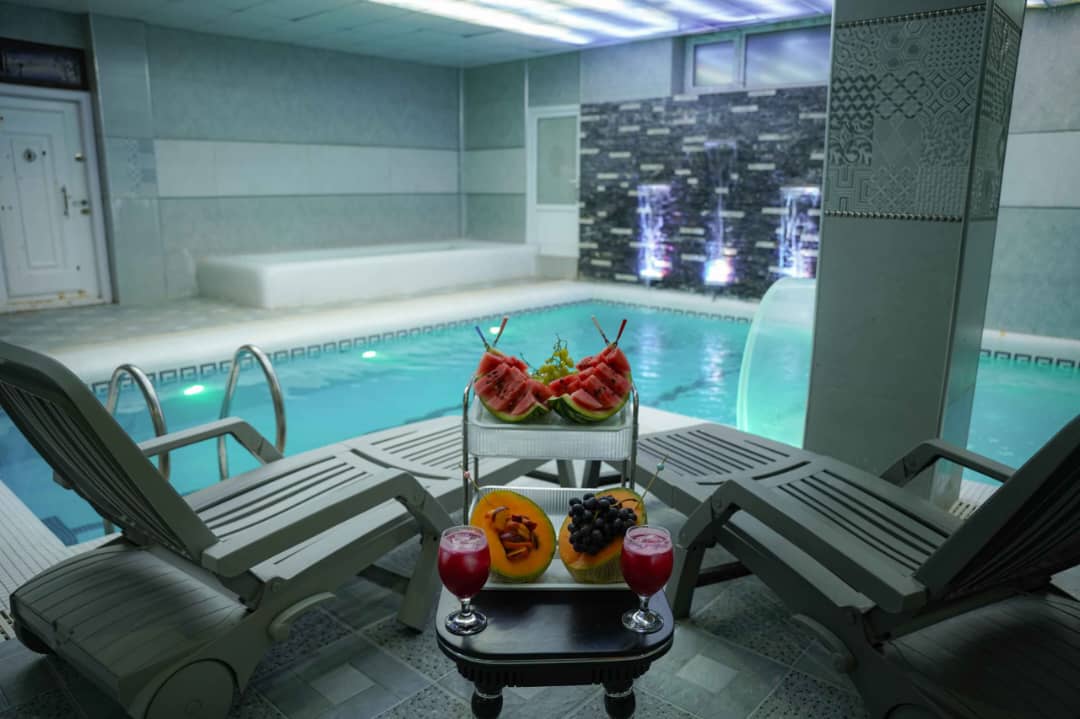 ویلا باغ یکخواب شیک صدرا