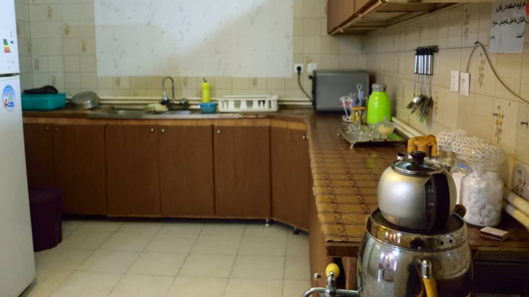 سوئیت دو خوابه اصفهان طبقه همکف - بنفشه