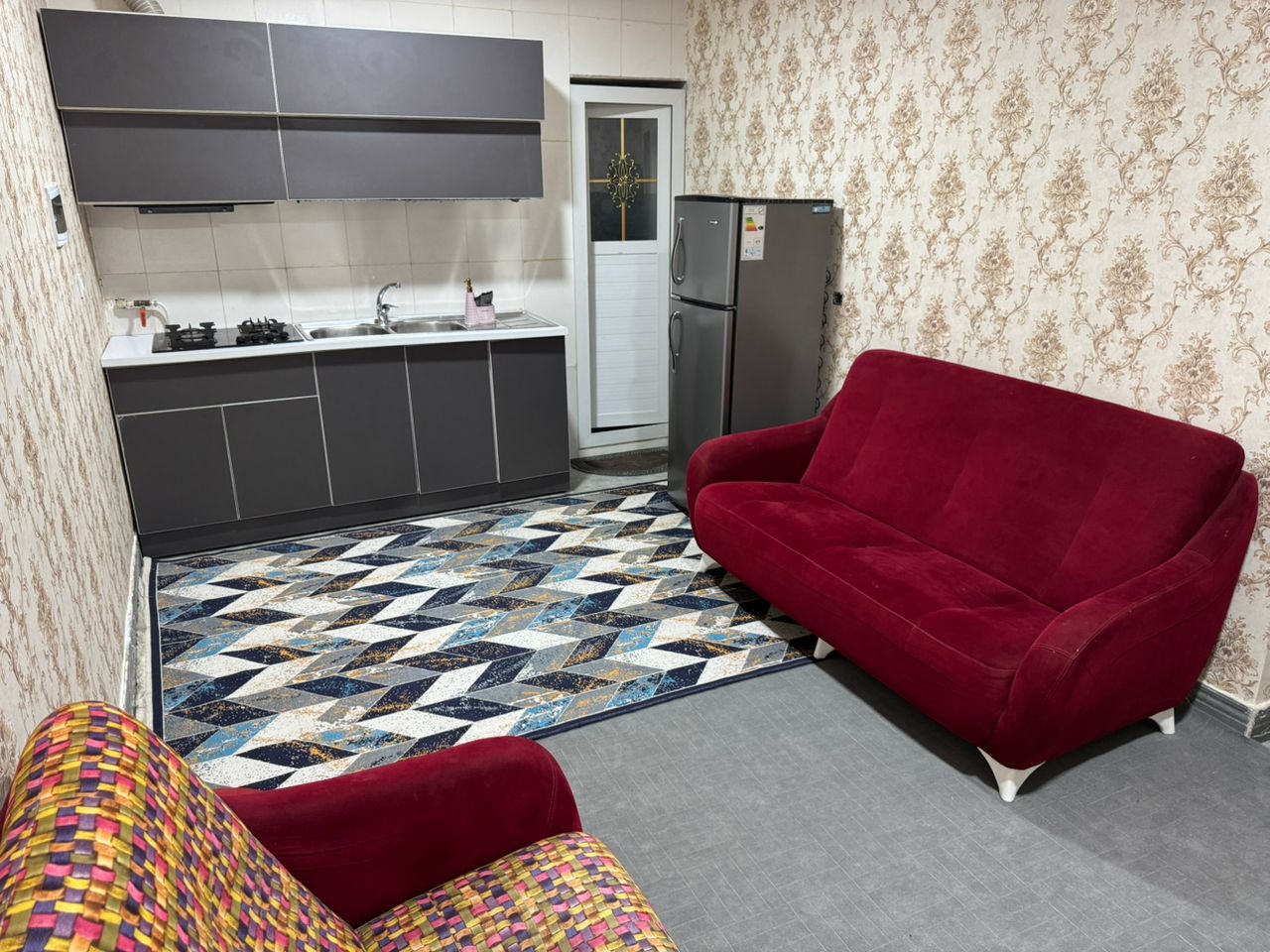 سوئیت یکخواب در کنگان