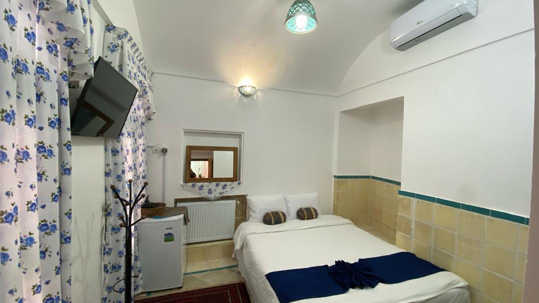 اتاق دو تخته عمارت کیوان