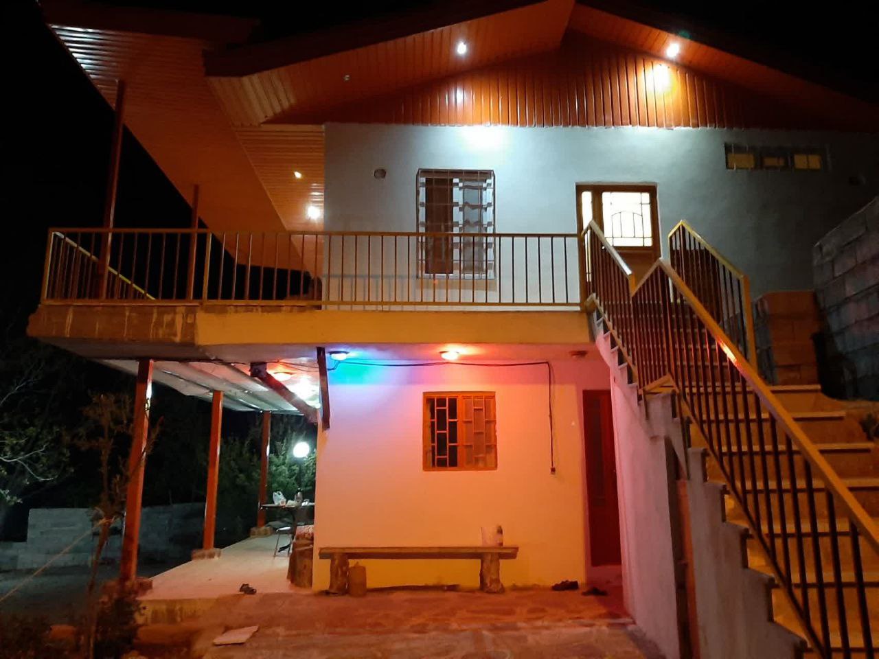 رزرو اقامتگاه بومگردی گلوسنگ - روستای کلیبر