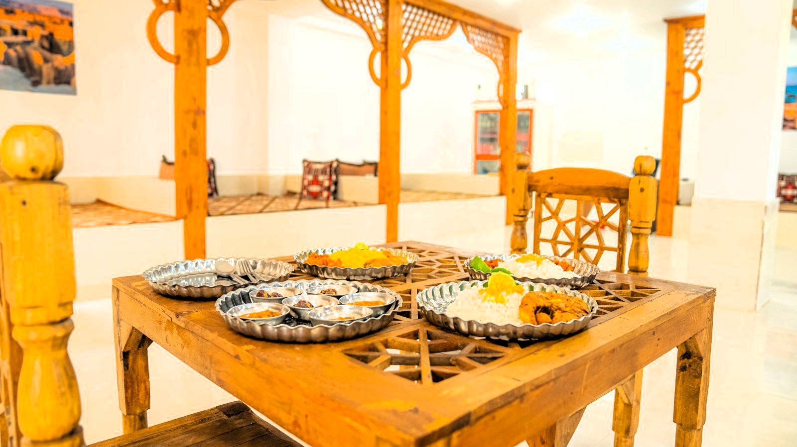 بوم‌گردی میرزا