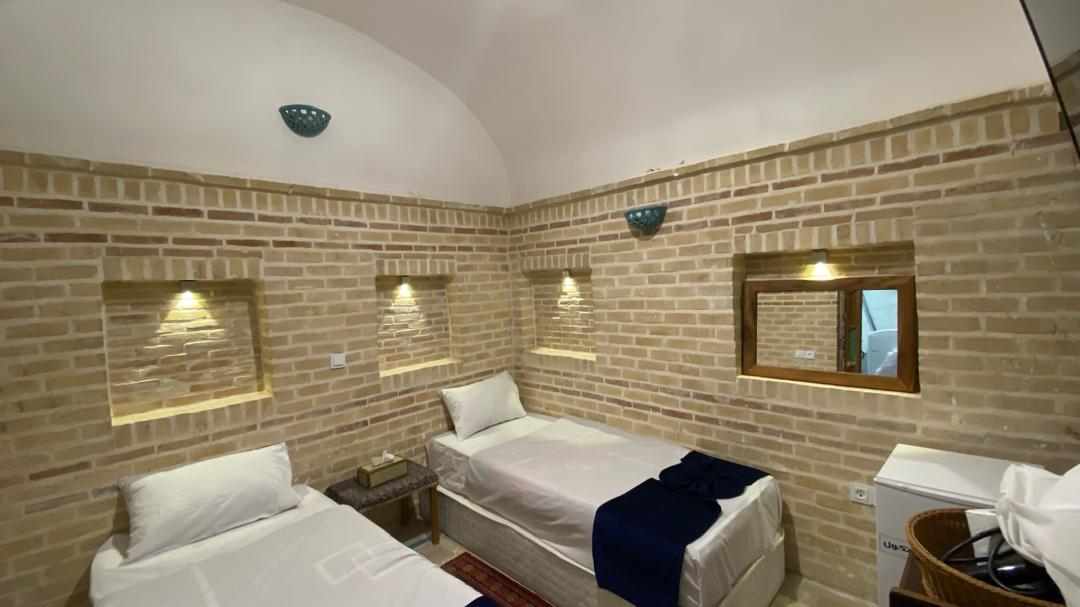 اتاق یک تخته عمارت کیوان