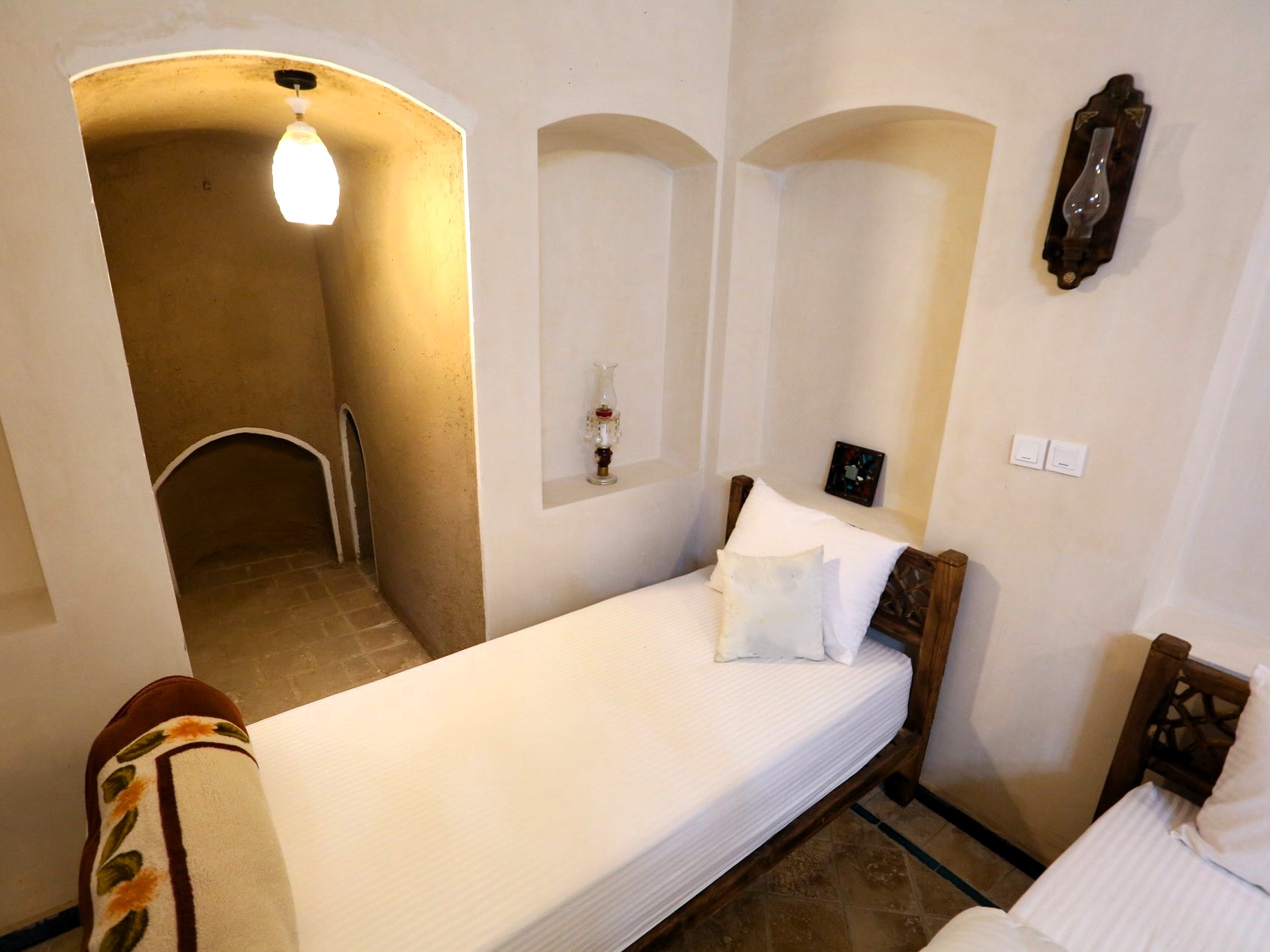 رزرو اقامتگاه سنتی تقی خان - اتاق فیروزه