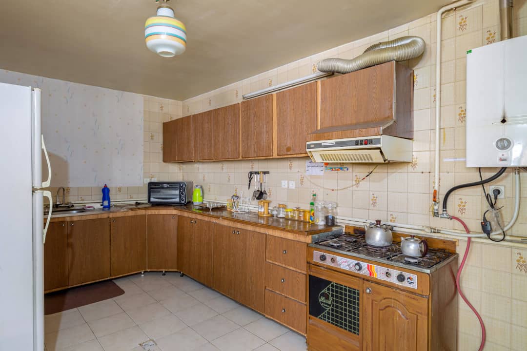 سوئیت دو خوابه اصفهان طبقه همکف - بنفشه