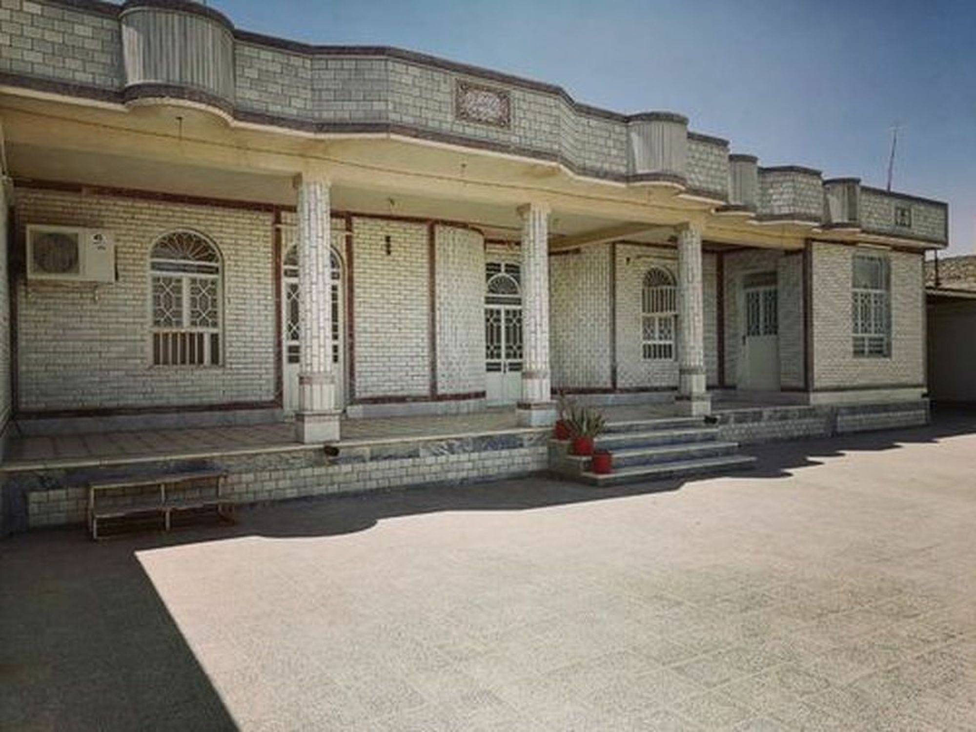 اجاره خانه ویلایی در لار - ندا 1
