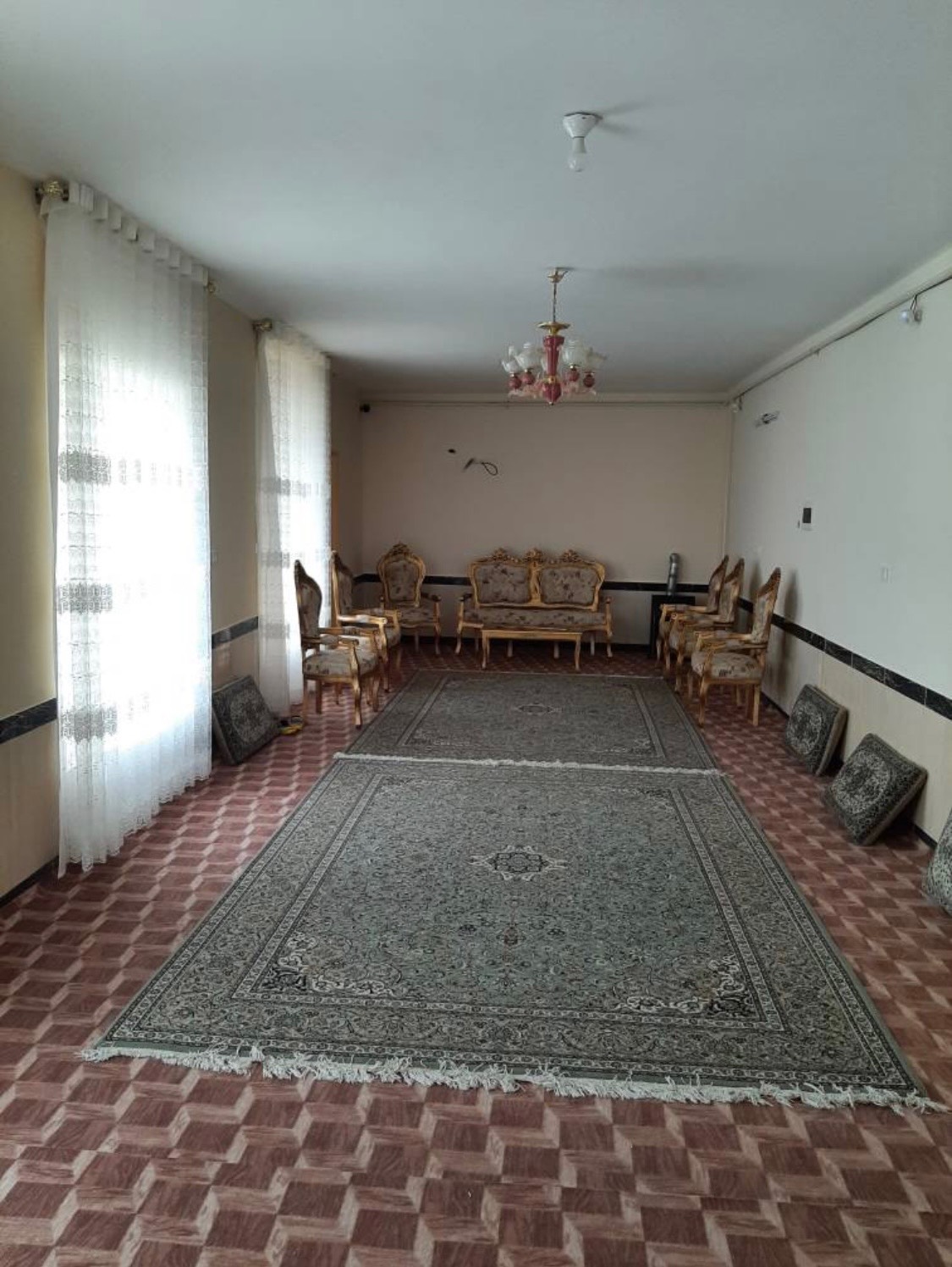 ویلا استخردار در کازرون
