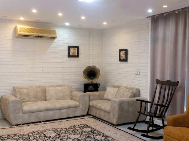 اجاره آپارتمان یک خوابه تمیز در بندرعباس