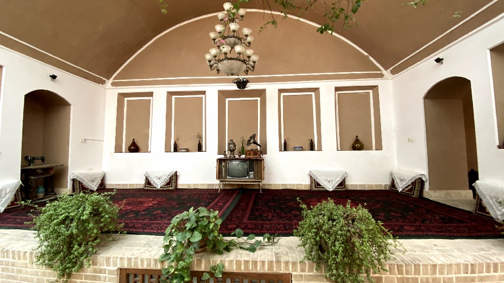 اتاق دو تخته هتل پارسیک یزد