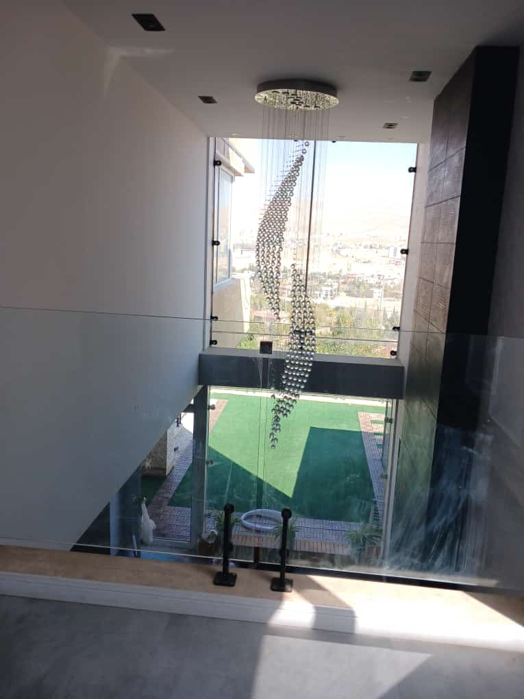 ویلا فوق لوکس دوطبقه صدرا - کد 136