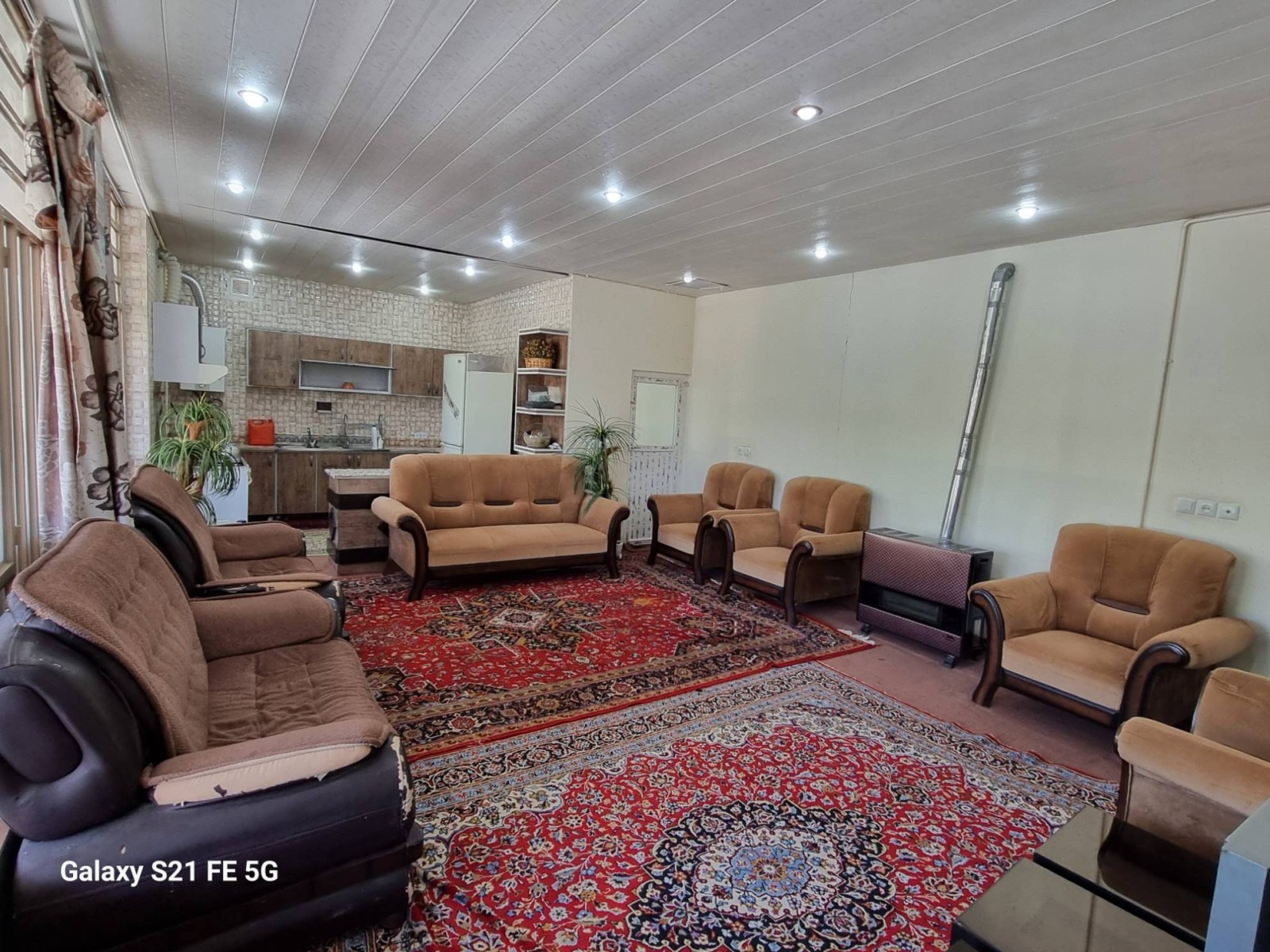 باغ ویلای دربست قلعه سفید